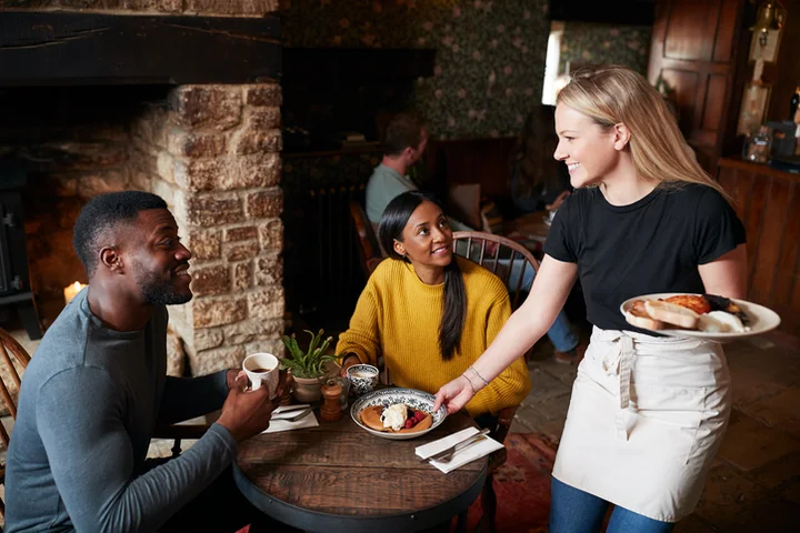 Meal Server Jobs in Missouri, USA at CoxHealth