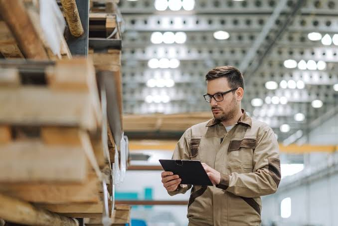 Warehouse Associate