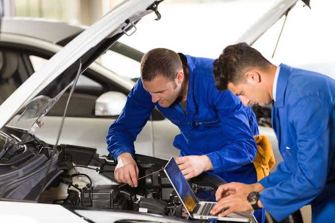 Automotive Mechanic