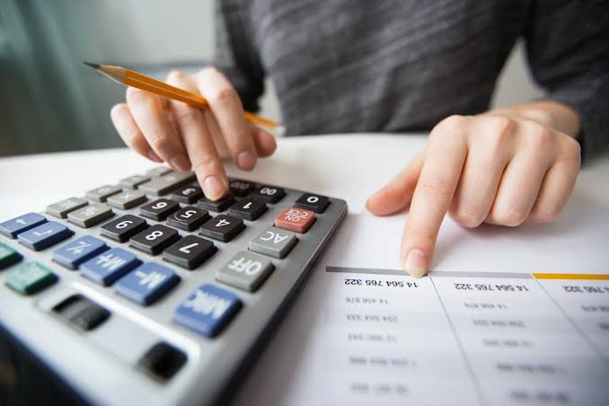 COST ACCOUNTANT