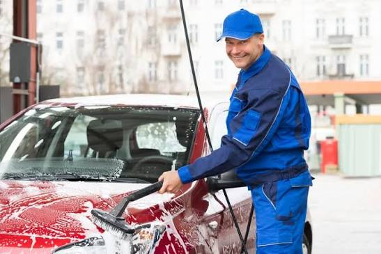 Car Wash Attendant