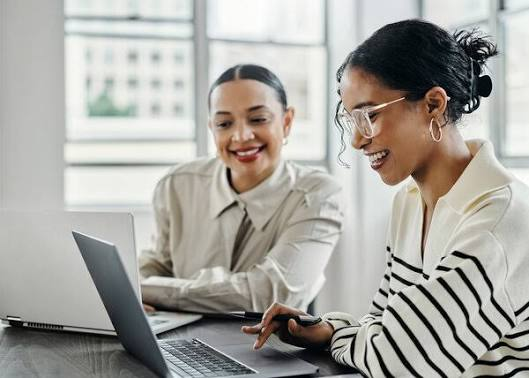 Senior Digital Marketing Specialist