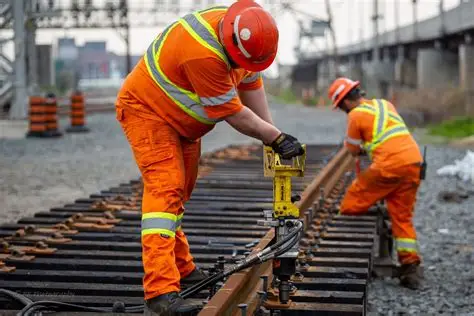 Track Maintainer Job